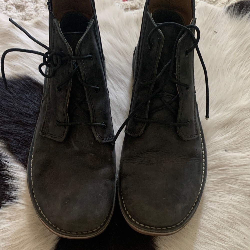 Blundstone Men's Dark Gray Chukka Boots Size 10 1/2 - Picture 7 of 7